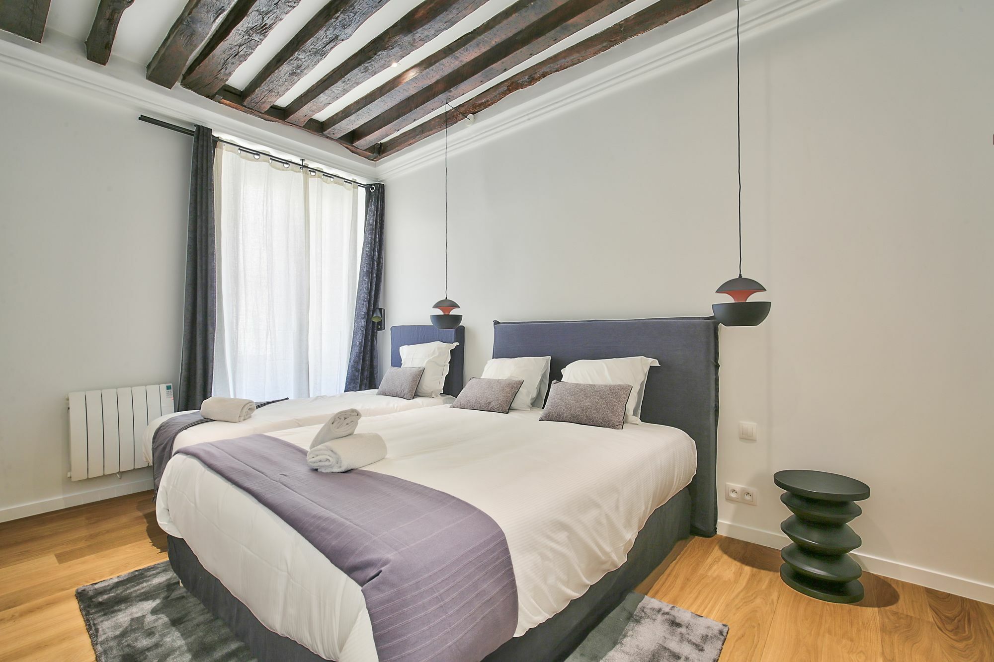 69 - Authentic Parisian Home Экстерьер фото