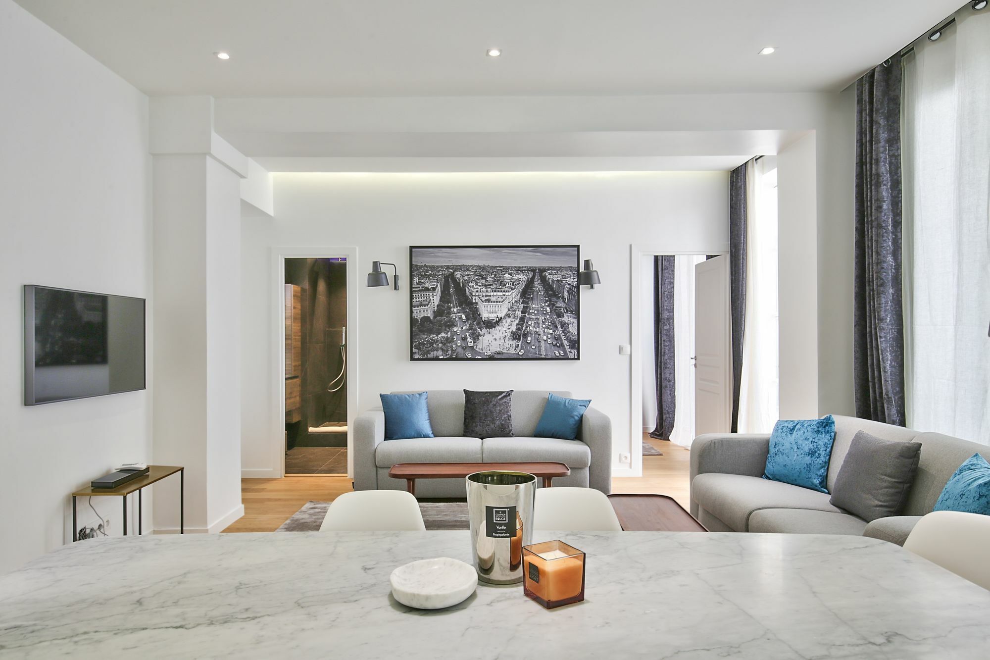 69 - Authentic Parisian Home Экстерьер фото
